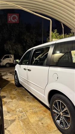 دۆج گراند کاراڤان